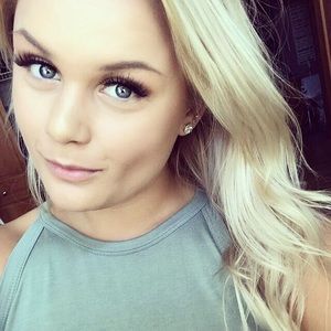 Meet your Posher, Mckenna